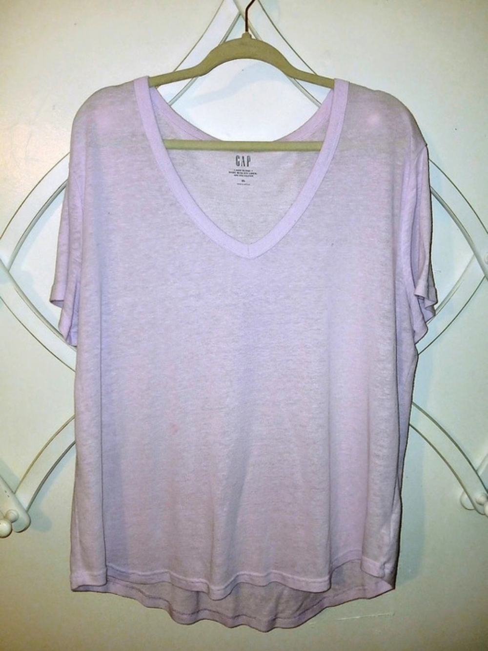 GAP Linen Blend V-Neck T-Shirt Purple XL